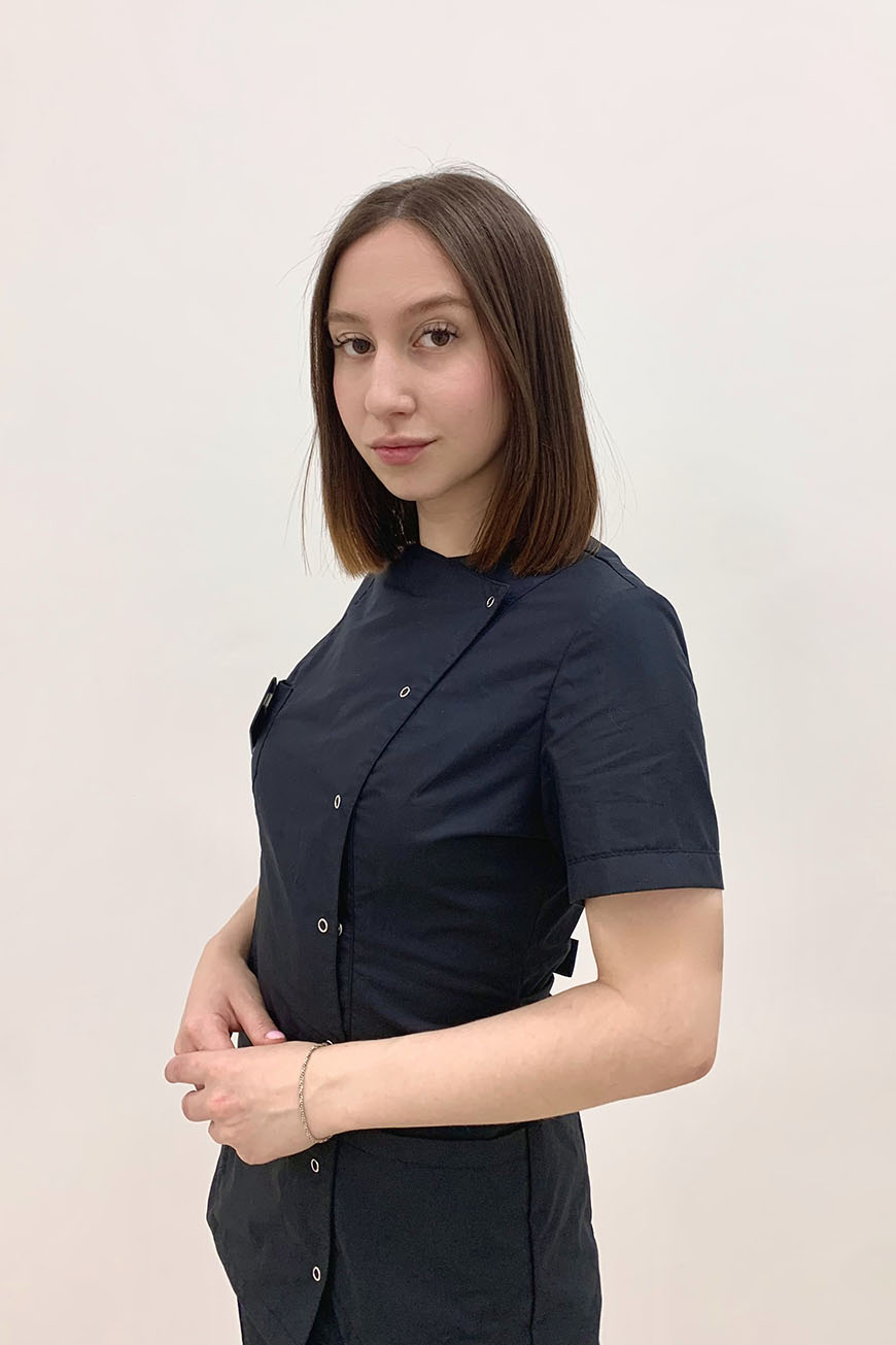 <span style="color: #1b1b1c;">Яковлева Алена Сергеевна <span style="font-weight: 400;">гигиентист</span></span><br>